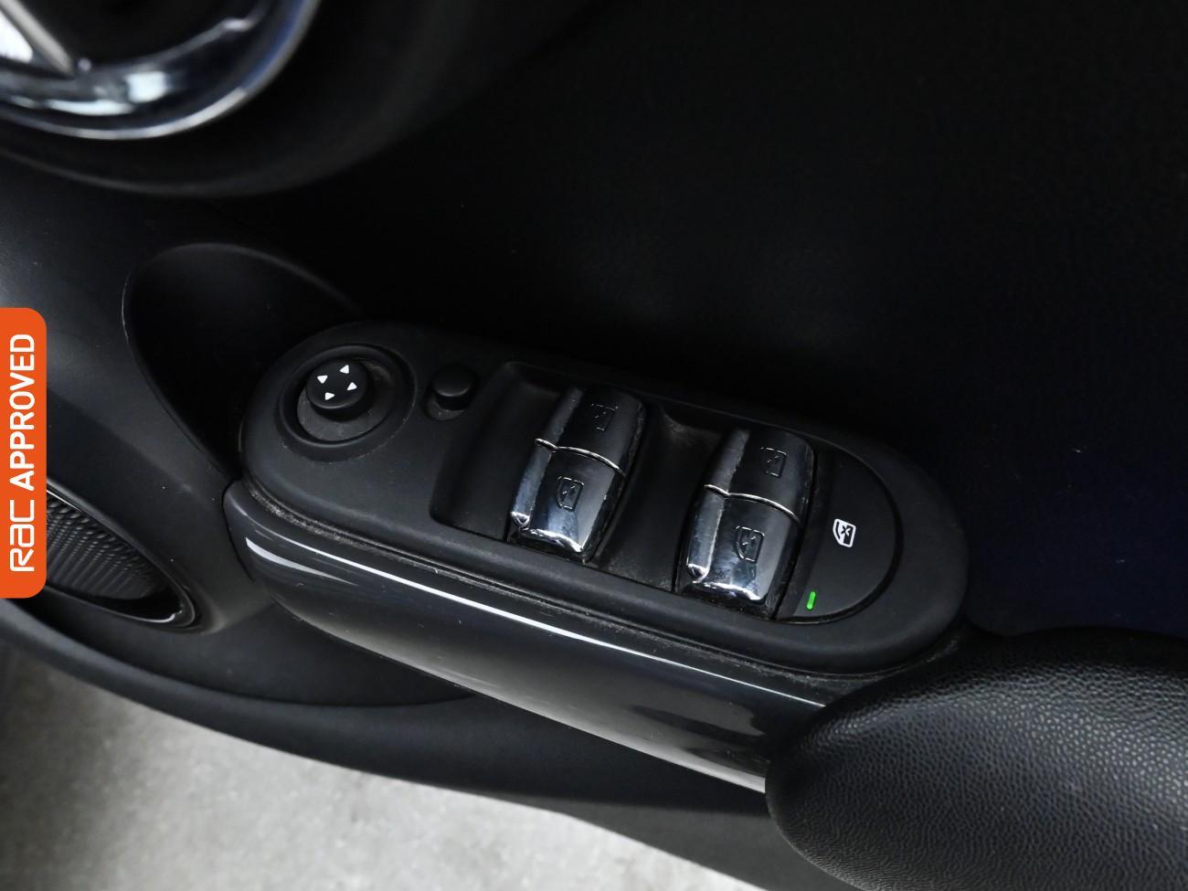 Used MINI Hatch 2020 for sale - 76385441: Photo 23