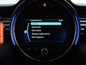 Used MINI Hatch 2020 for sale - 76385441: Photo