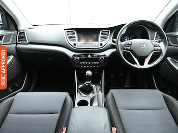 Used Hyundai TUCSON 2017 for sale - 78949690: Photo