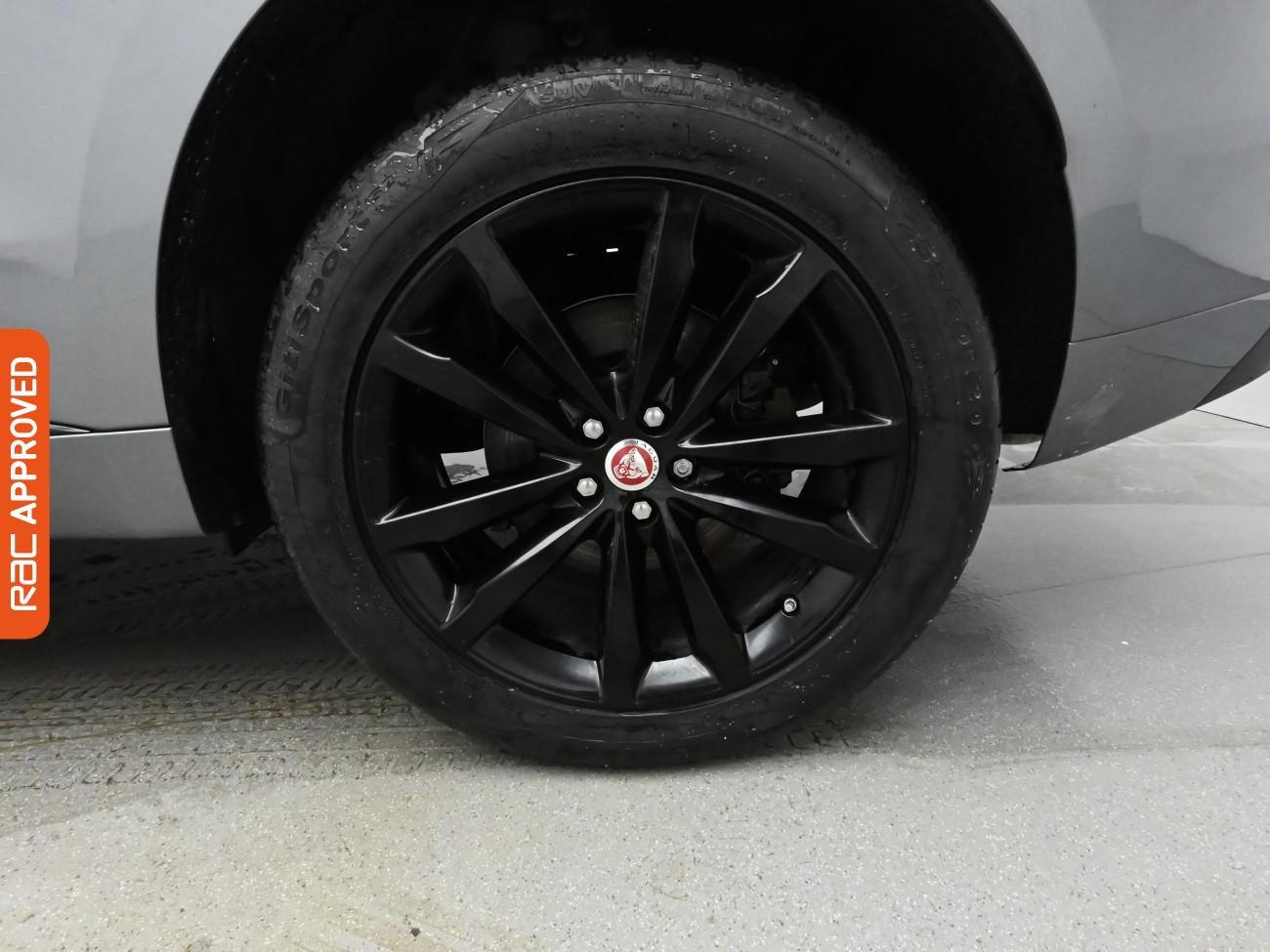 Used Jaguar F-Pace 2020 for sale - 76481079: Photo 14