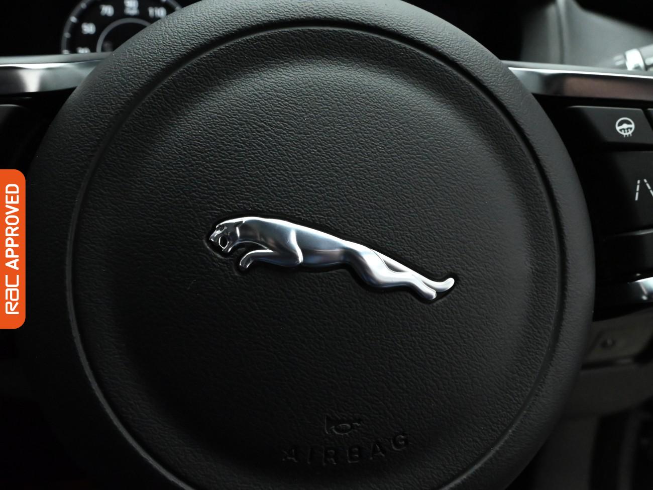 Used Jaguar F-Pace 2020 for sale - 76481079: Photo 23