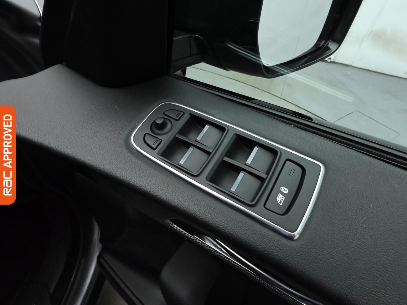 Used Jaguar F-Pace 2020 for sale - 76481079: Photo 26