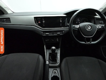Used Volkswagen Polo 2018 for sale - 78345577: Photo