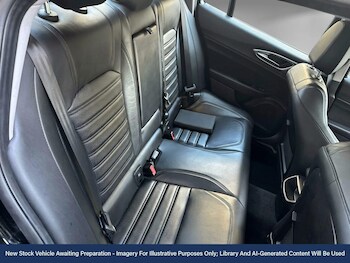 Used Alfa Romeo Giulia 2017 for sale - 77348380: Photo