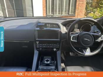 Used Jaguar F-Pace 2018 for sale - 74634226: Photo