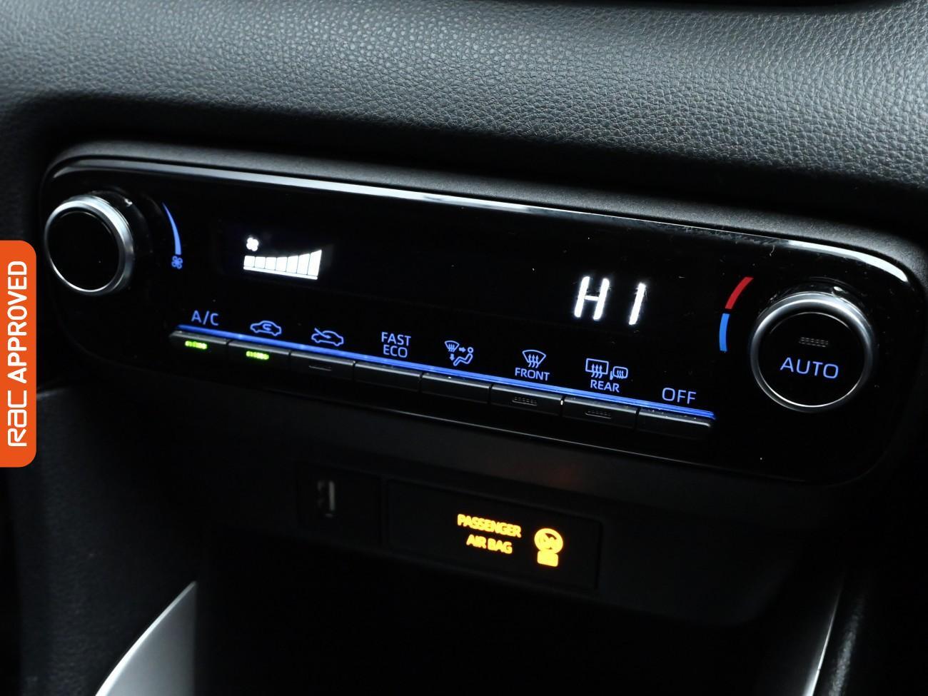 Used Toyota Yaris 2022 for sale - 75819612: Photo 15