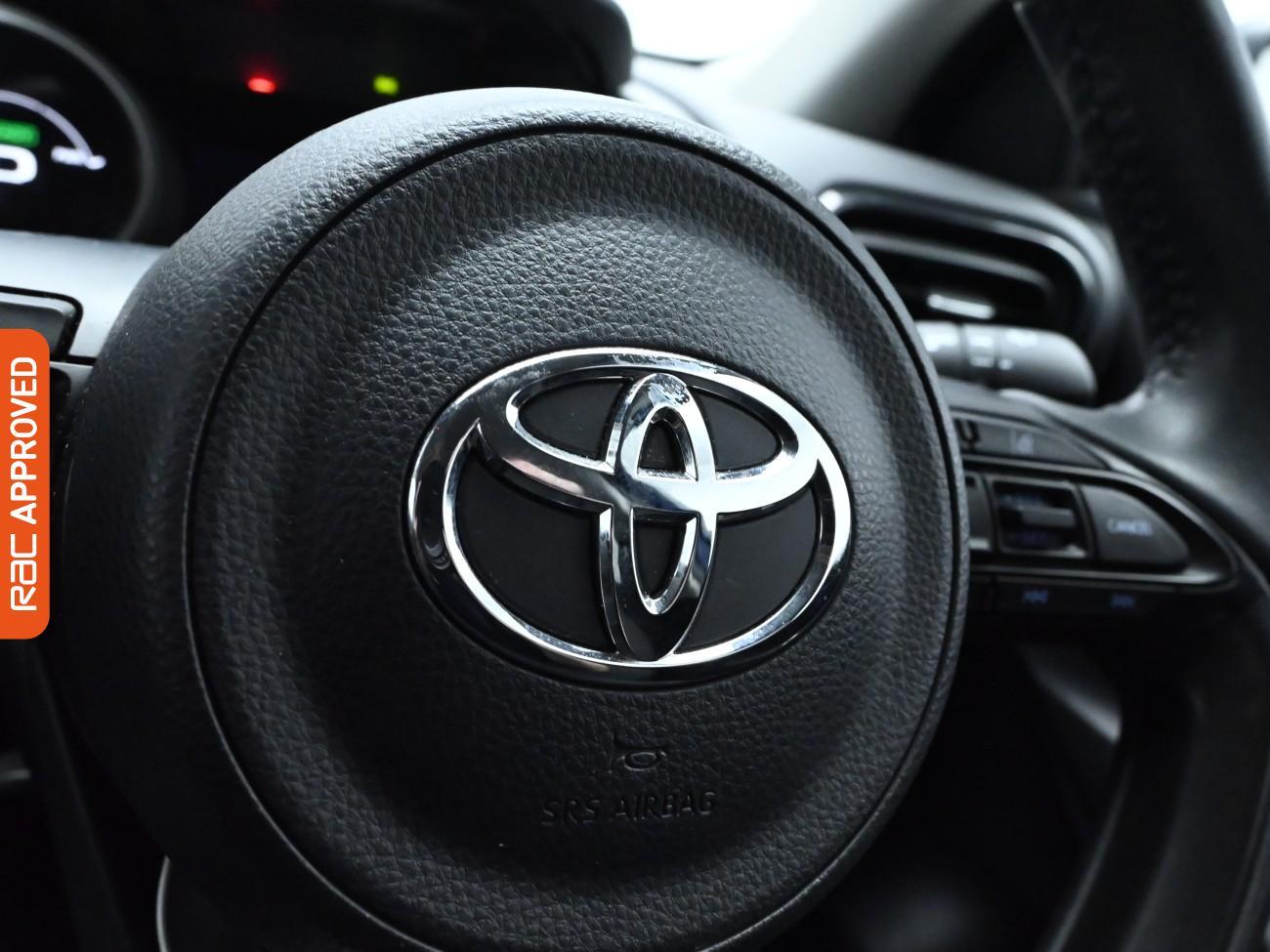 Used Toyota Yaris 2022 for sale - 75819612: Photo 21