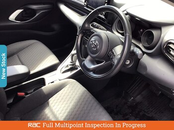 Used Toyota Yaris 2022 for sale - 75819612: Photo