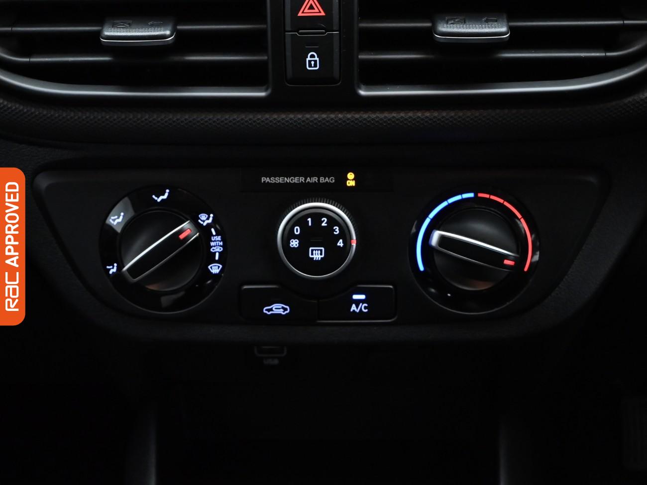 Used Hyundai i10 2022 for sale - 76088406: Photo 17