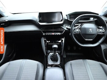 Used Peugeot 2008 2021 for sale - 76491158: Photo