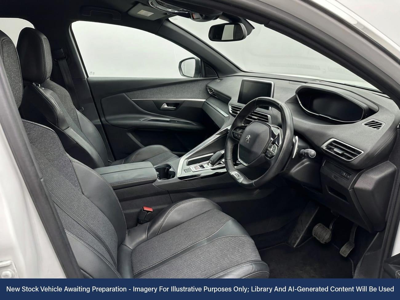 Used Peugeot 3008 2018 for sale - 77207855: Photo 3