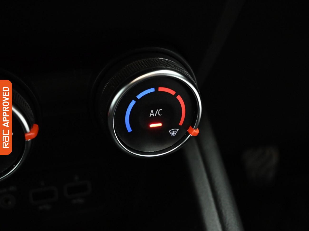 Used Renault Clio 2020 for sale - 77076770: Photo 17