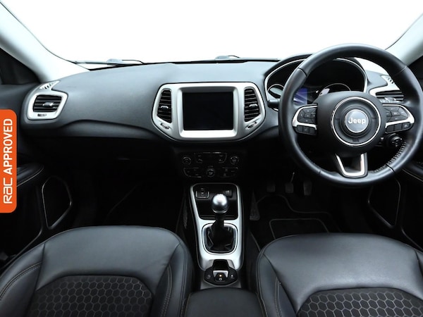 Used Jeep Compass 2025 for sale - 76128428: Photo 2