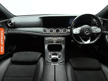 Used Mercedes-Benz E Class 2019 for sale - 77236068: Photo