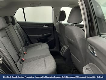 Used Volkswagen Golf 2023 for sale - 79672587: Photo