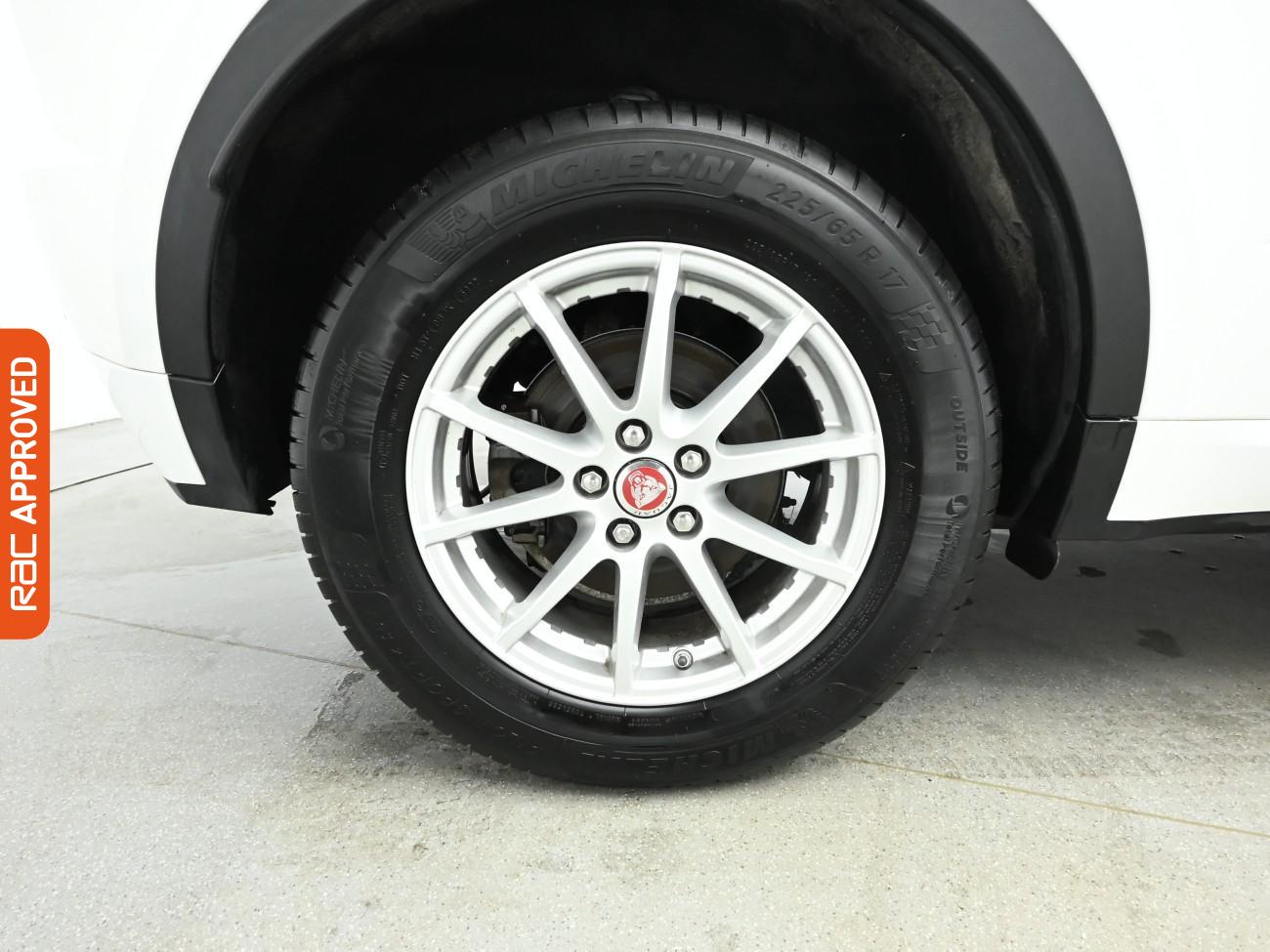 Used Jaguar E-Pace 2020 for sale - 76411652: Photo 25