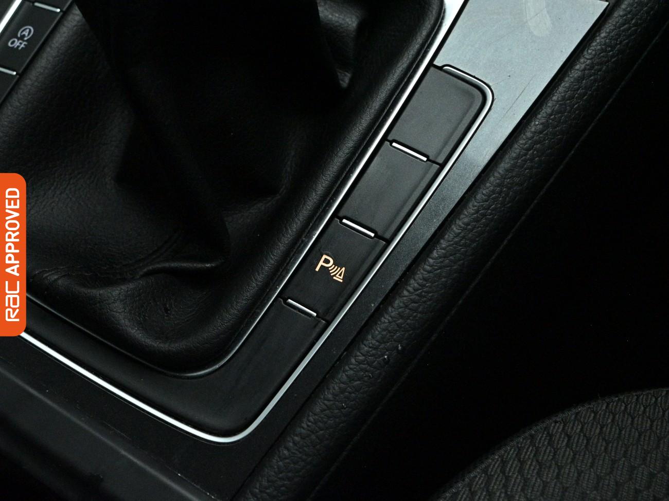 Used Volkswagen Golf 2019 for sale - 78177842: Photo 14