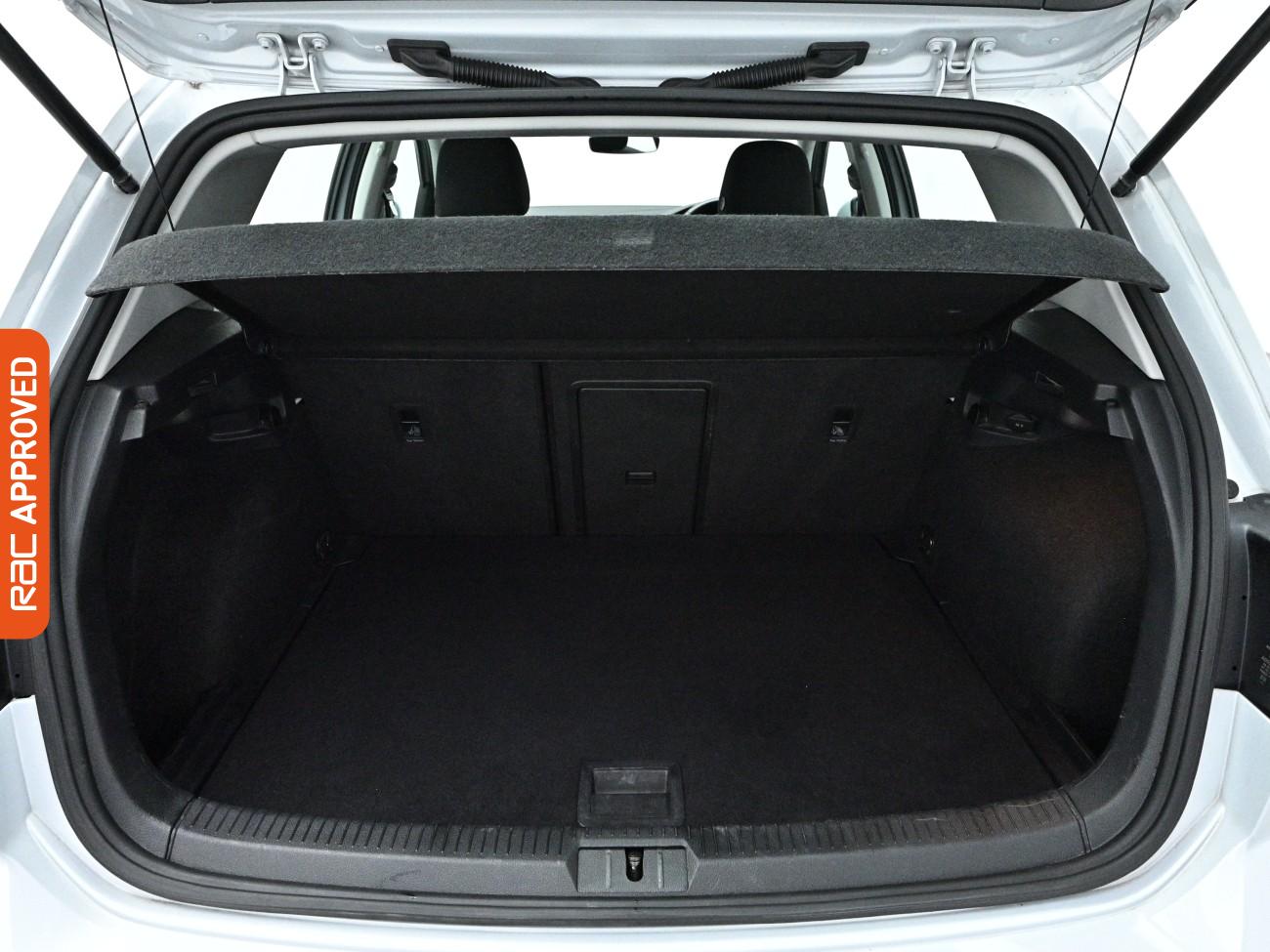 Used Volkswagen Golf 2019 for sale - 78177842: Photo 25