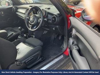 Used MINI Convertible 2018 for sale - 76641927: Photo