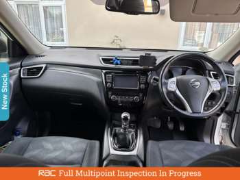 Used Nissan X-Trail 2017 for sale - 75064755: Photo
