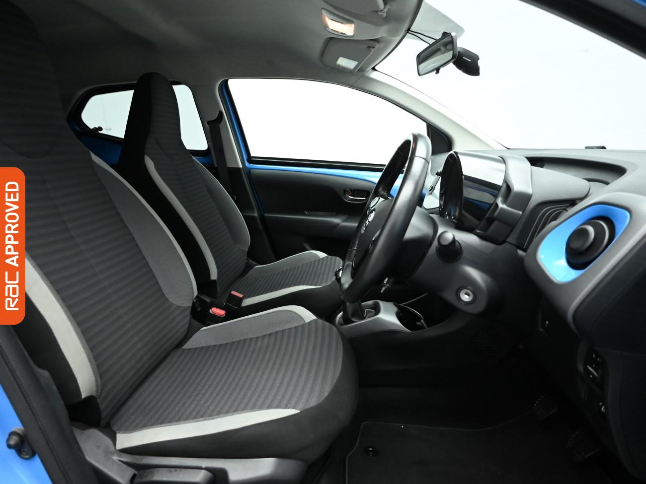 Used Toyota AYGO 2019 for sale - 77257669: Photo 12