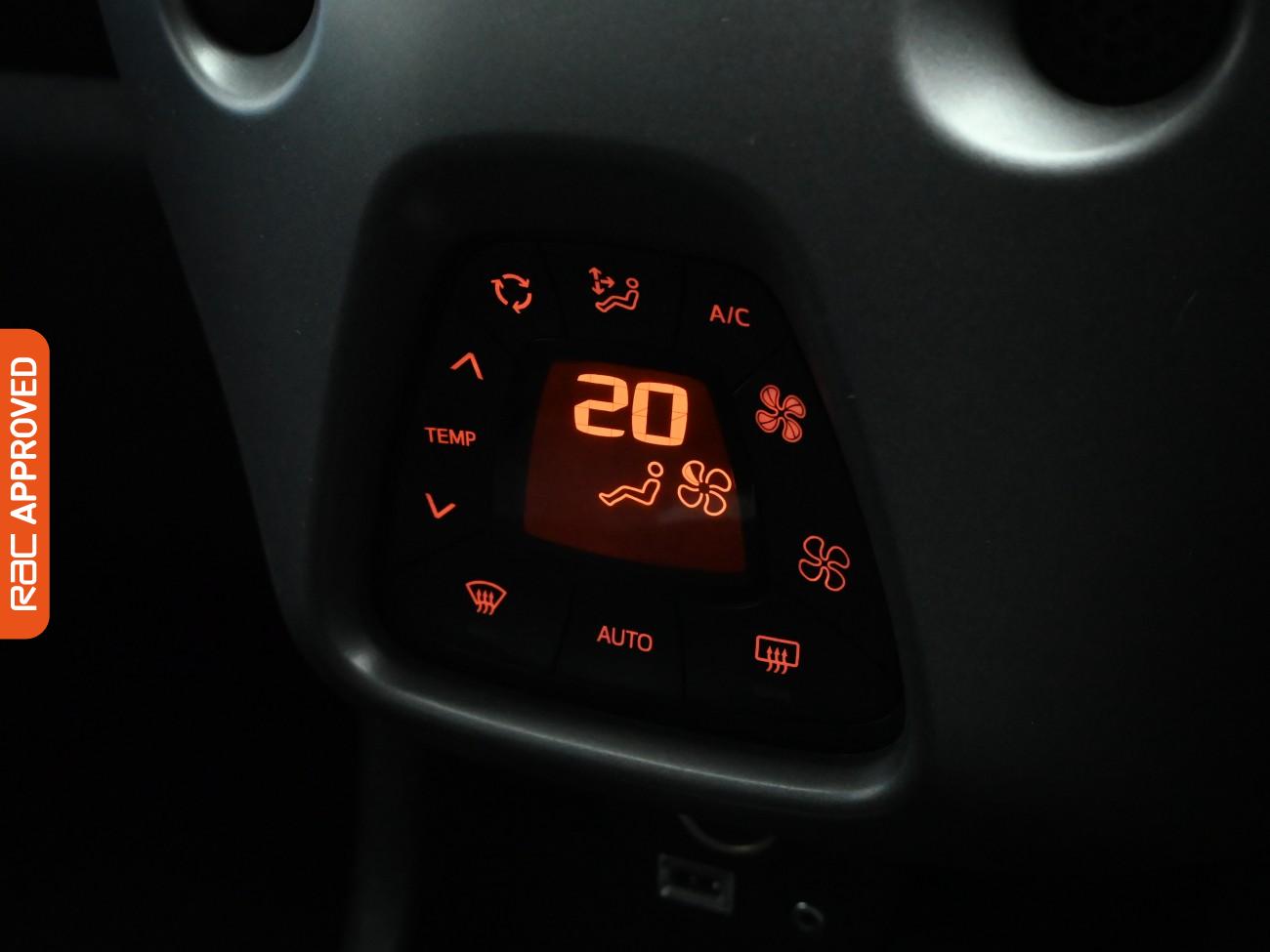 Used Toyota AYGO 2019 for sale - 77257669: Photo 14