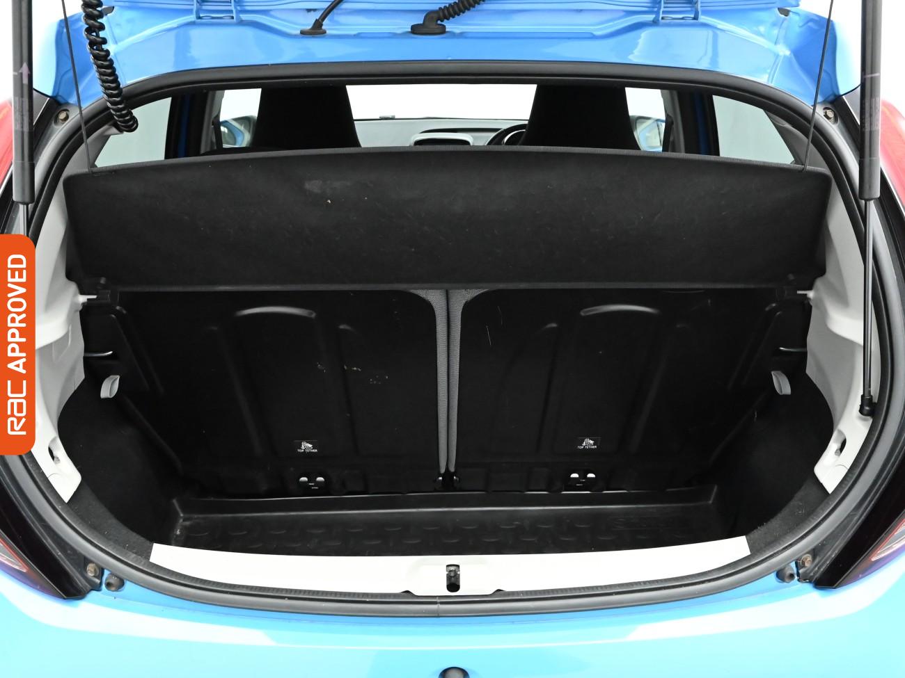 Used Toyota AYGO 2019 for sale - 77257669: Photo 27