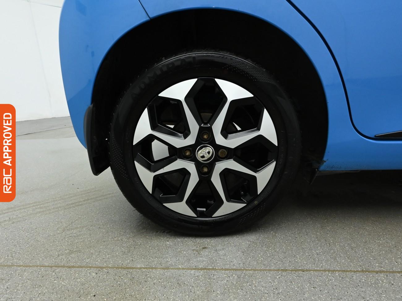 Used Toyota AYGO 2019 for sale - 77257669: Photo 28