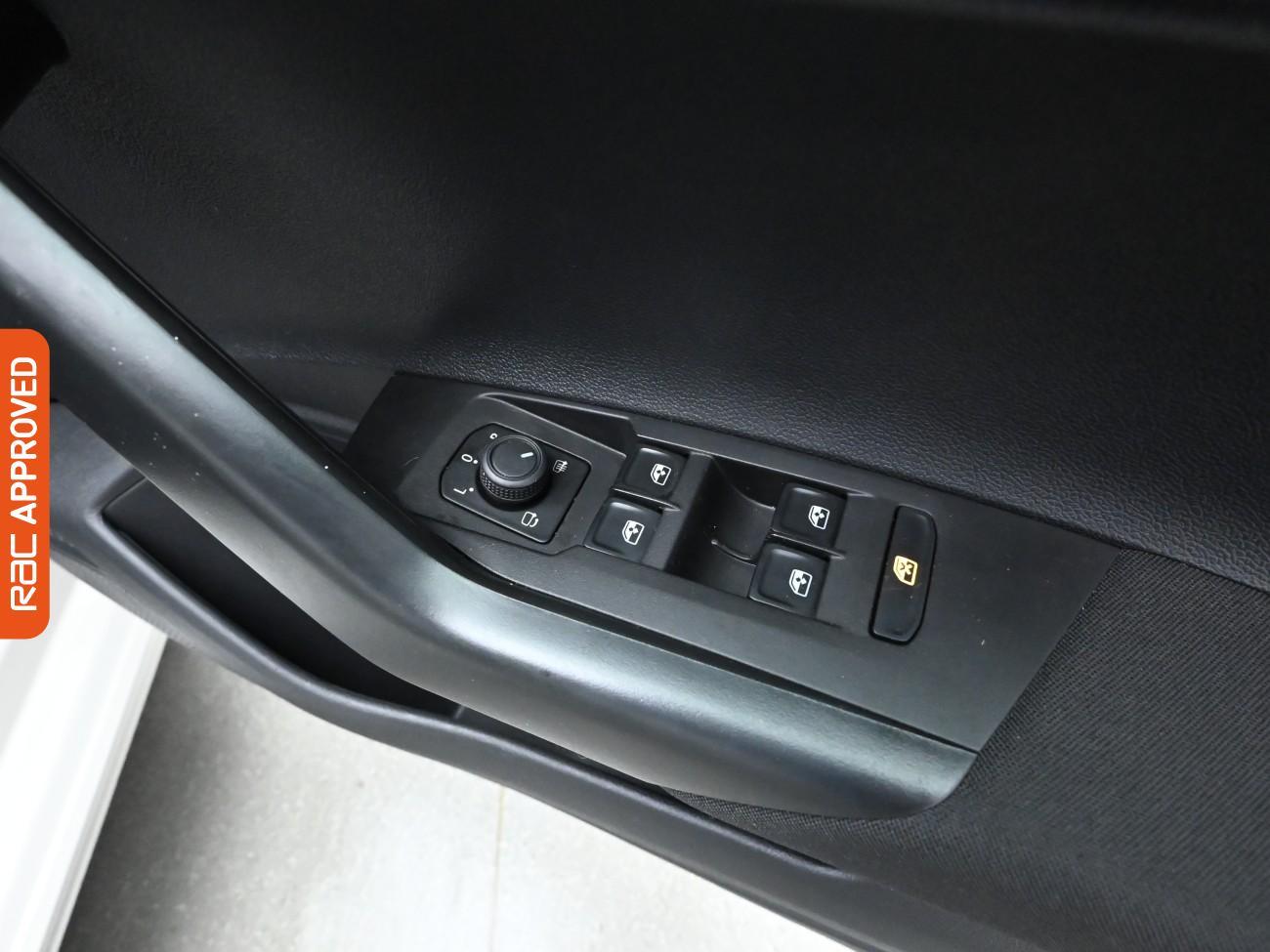 Used Volkswagen Polo 2024 for sale - 76353233: Photo 23