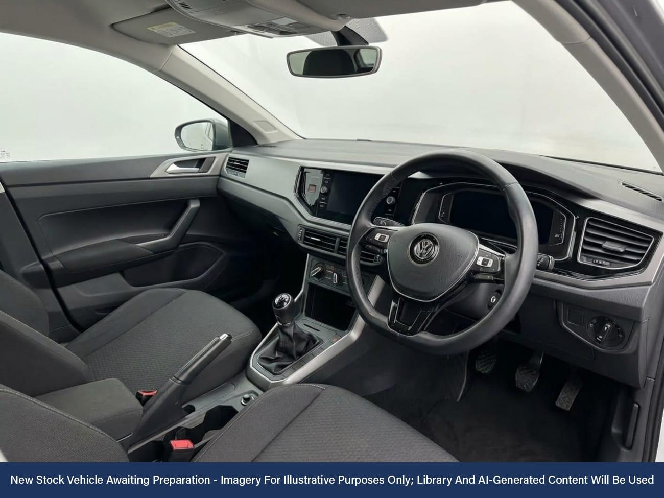 Used Volkswagen Polo 2019 for sale - 76972711: Photo 6