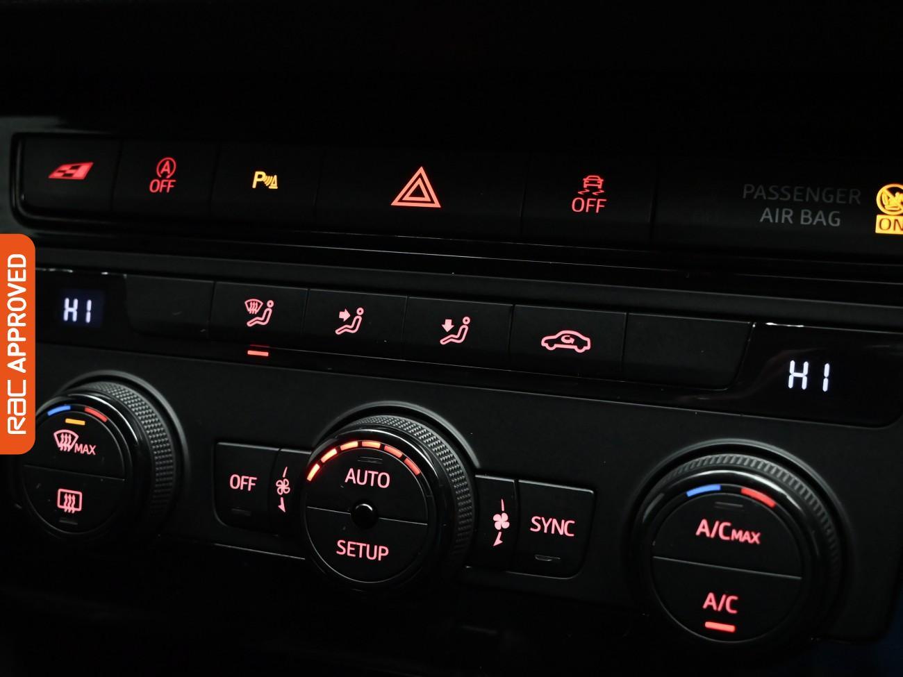 Used SEAT Leon 2019 for sale - 77520325: Photo 16