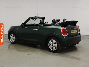 Used MINI Convertible 2017 for sale - 76170264: Photo
