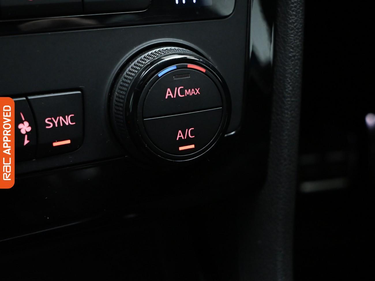 Used SEAT Leon 2020 for sale - 76143887: Photo 18
