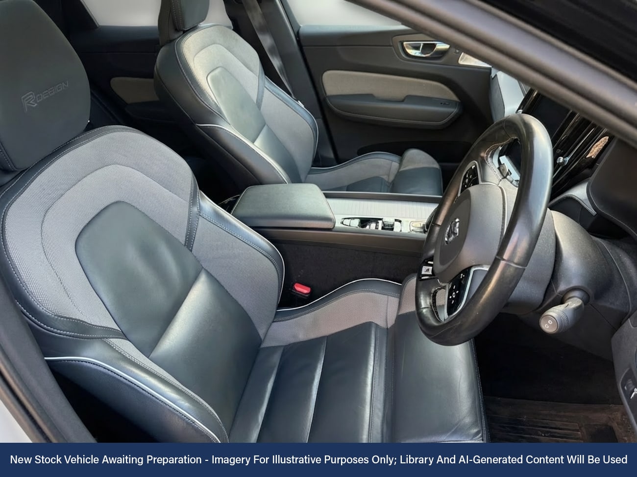 Used Volvo XC60 2020 for sale - 77963360: Photo 3