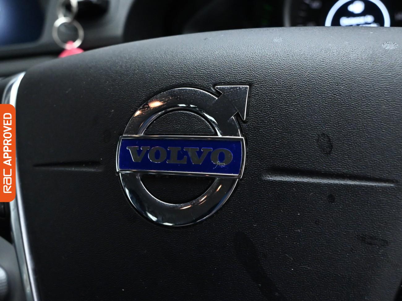 Used Volvo V70 2015 for sale - 76316311: Photo 23