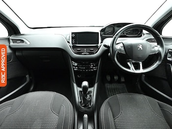 Used Peugeot 208 2018 for sale - 79167800: Photo