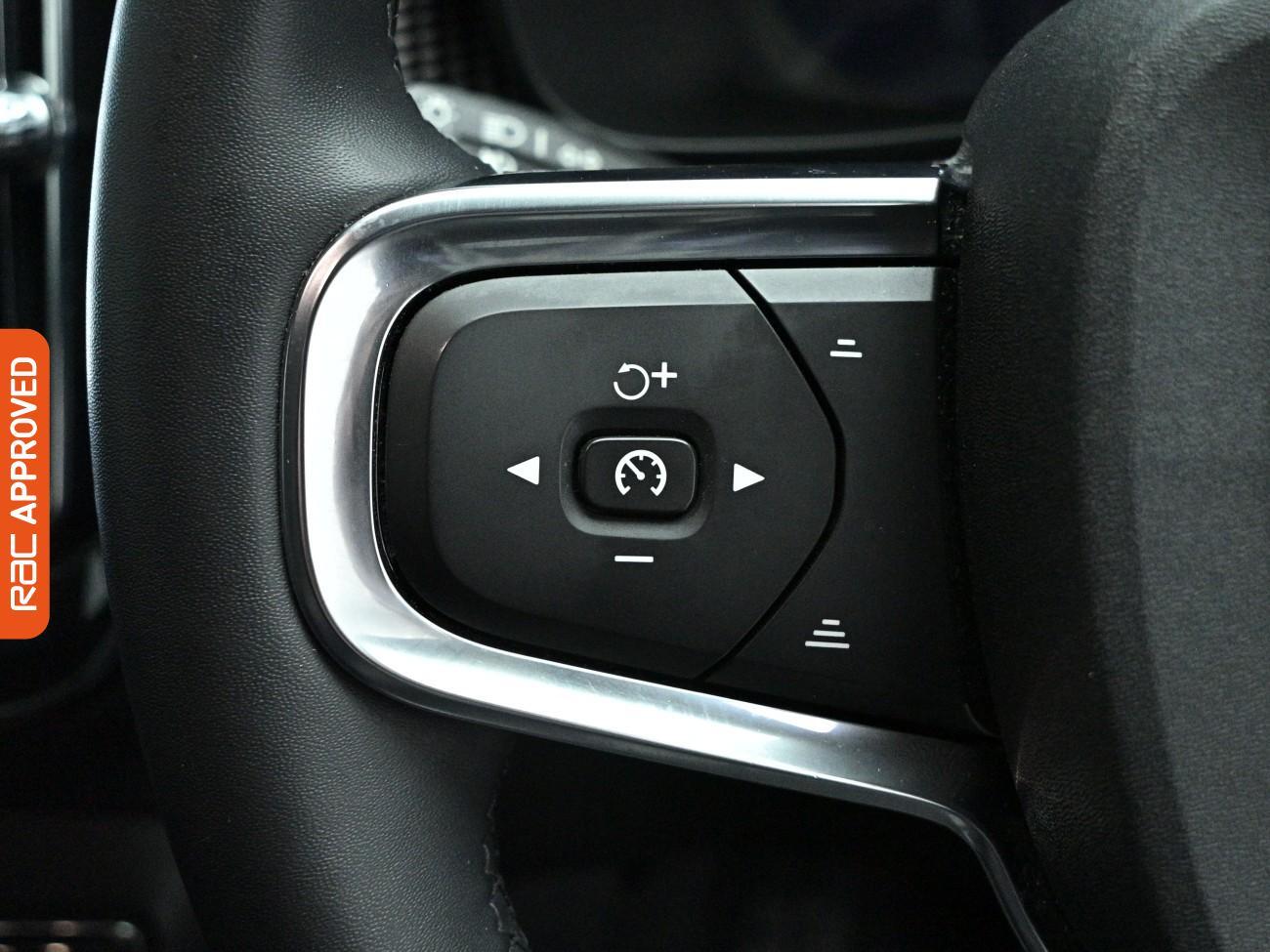 Used Volvo XC40 2021 for sale - 78105140: Photo 21