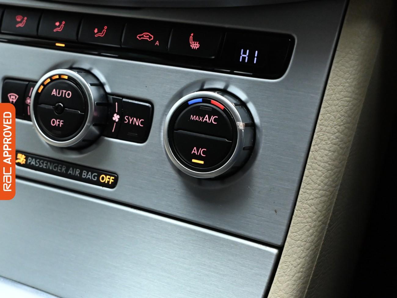 Used Volkswagen CC 2014 for sale - 75968477: Photo 23