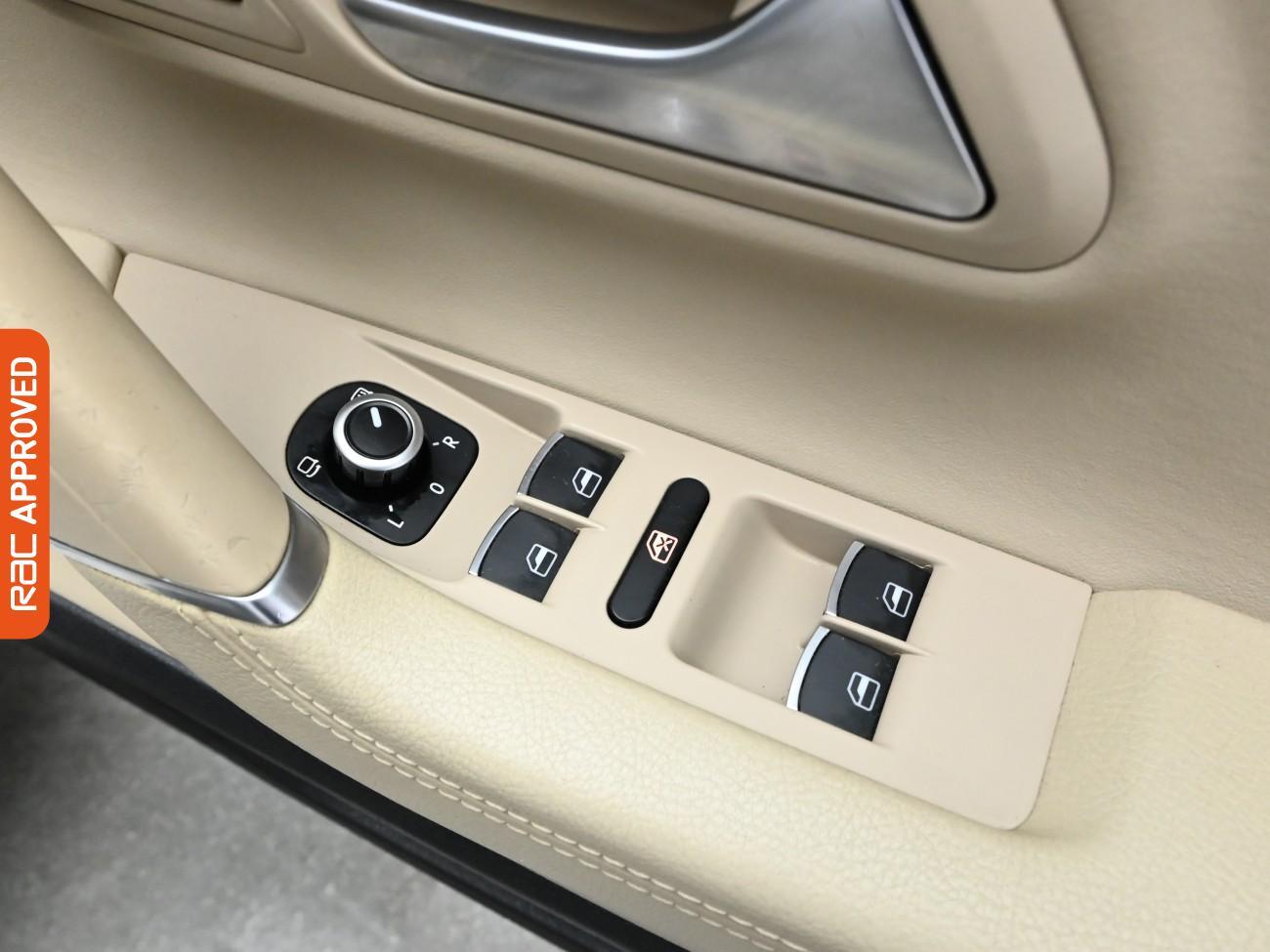 Used Volkswagen CC 2014 for sale - 75968477: Photo 27