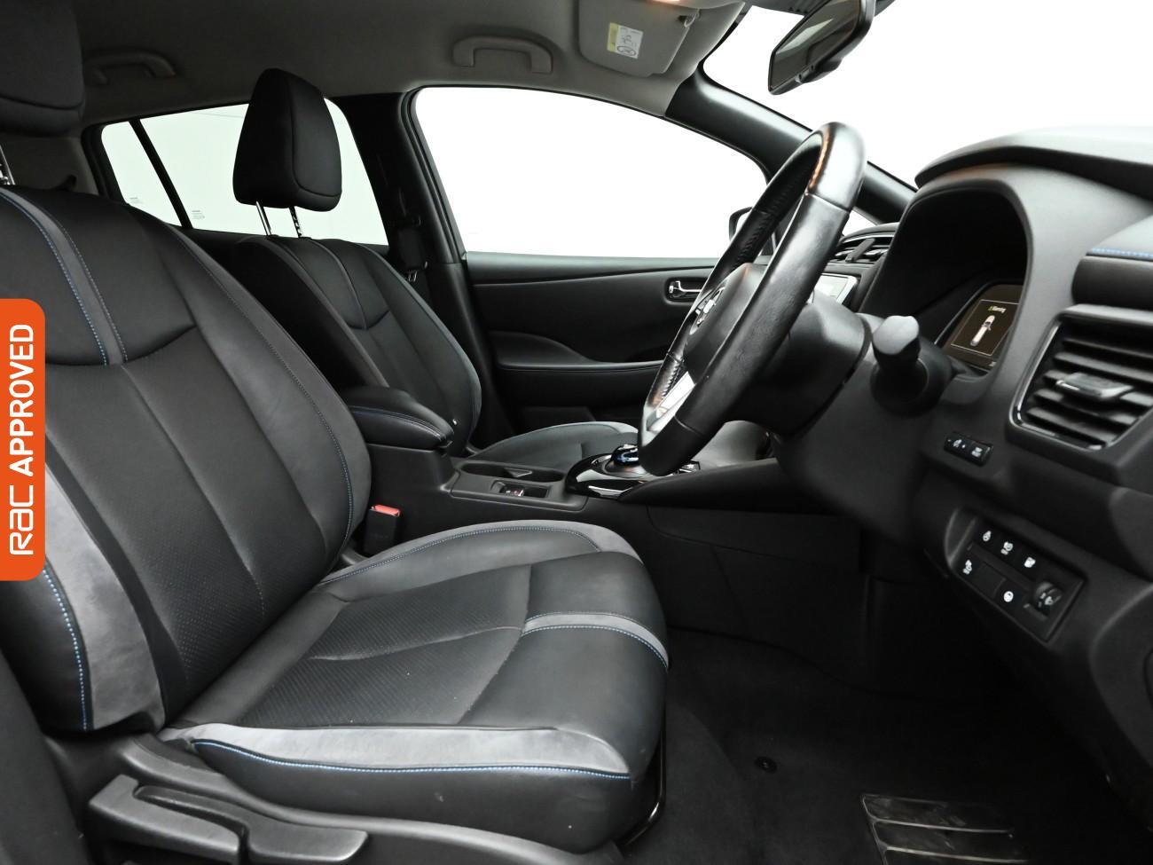 Used Nissan Leaf 2020 for sale - 76692252: Photo 14