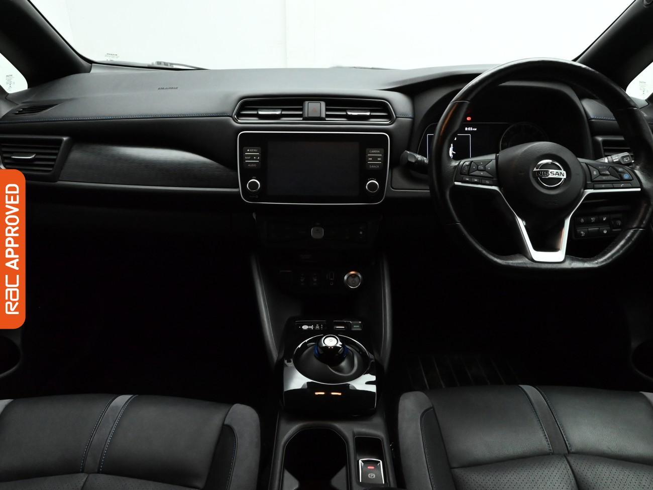 Used Nissan Leaf 2020 for sale - 76692252: Photo 2