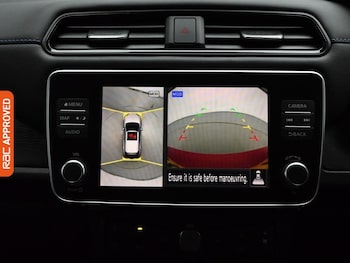 Used Nissan Leaf 2020 for sale - 76692252: Photo