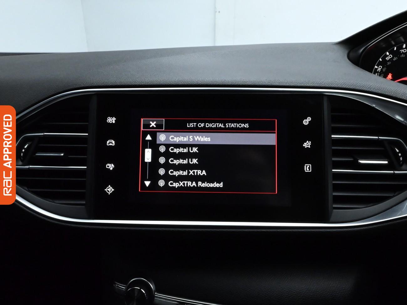 Used Peugeot 308 2017 for sale - 76220200: Photo 15