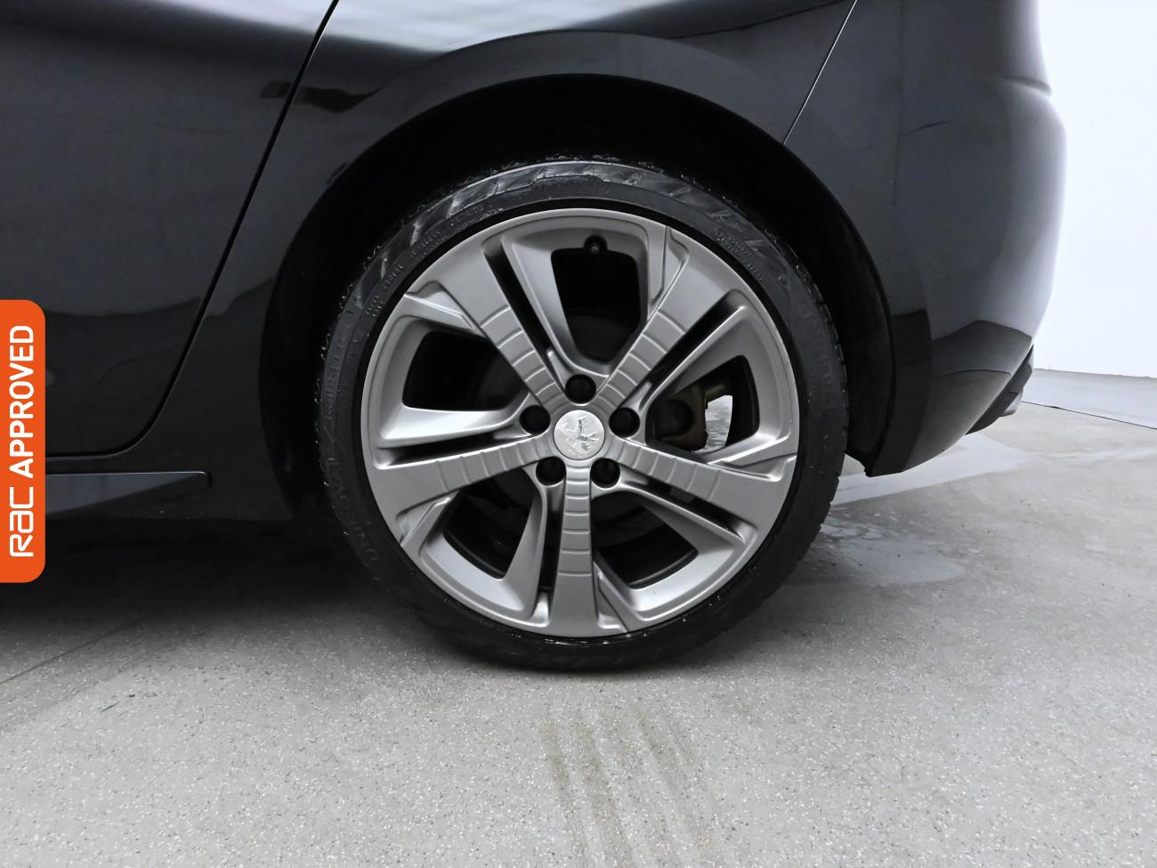 Used Peugeot 308 2017 for sale - 76220200: Photo 26