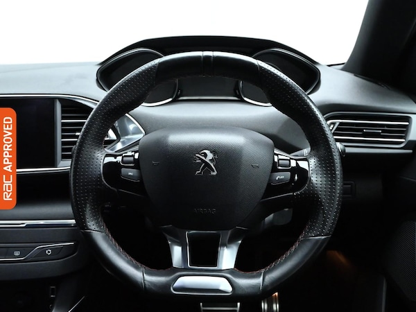 Used Peugeot 308 2017 for sale - 76220200: Photo 9