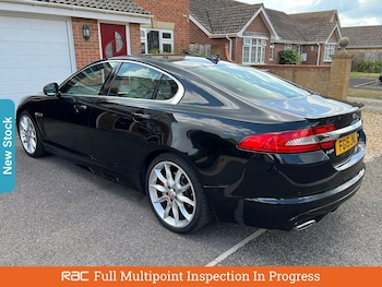 Used Jaguar XF 2015 for sale - 75555593: Photo