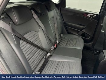 Used Kia Ceed 2022 for sale - 77700654: Photo