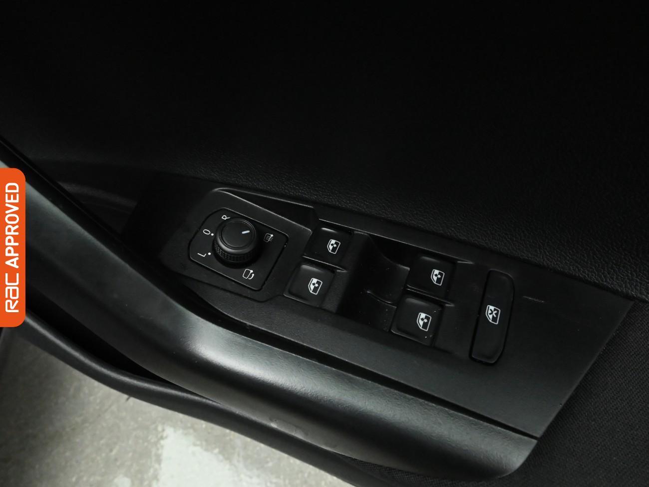 Used Volkswagen Polo 2022 for sale - 76845453: Photo 24