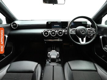 Used Mercedes-Benz A-Class 2019 for sale - 77582695: Photo