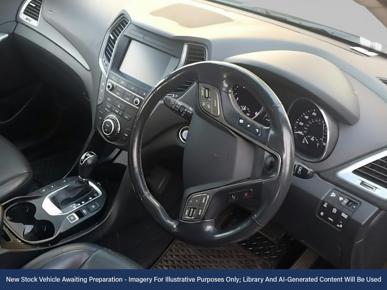 Used Hyundai Santa Fe 2016 for sale - 76723881: Photo 3